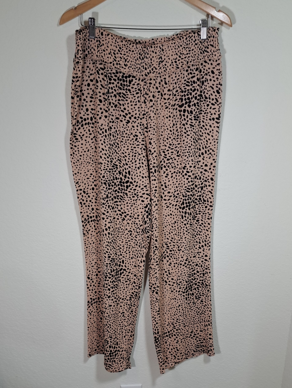 89th & Madison Pants Peachy Beige Black Leopard Print Smock Waist Wide Leg Large - Picture 2 of 11
